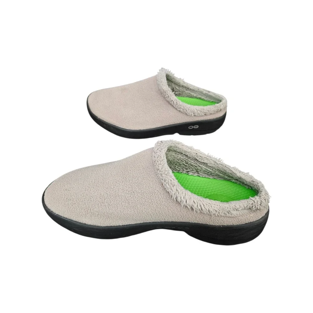 Oofos Mens OOmg Luxe Clog 11 Tan Sherpa Polyester